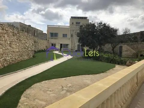 5 bedroom Palace/Castle/Manor to rent in Lija
