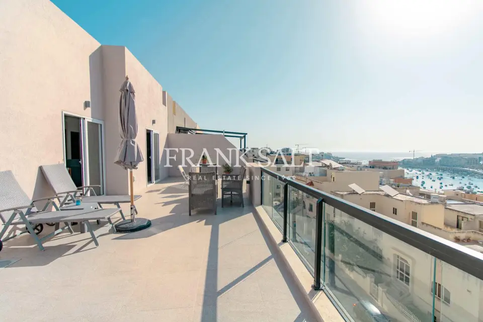 Marsascala, Furnished Penthouse