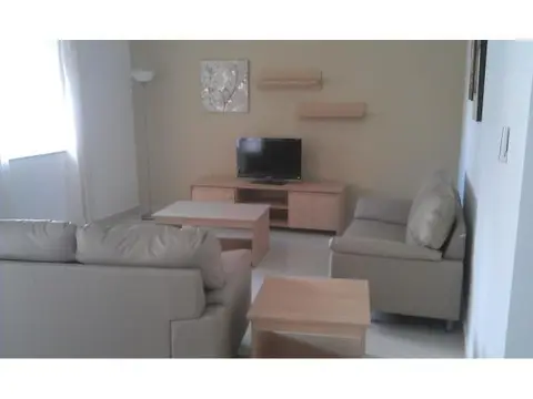 2 bedroom Apartment to rent in Sliema