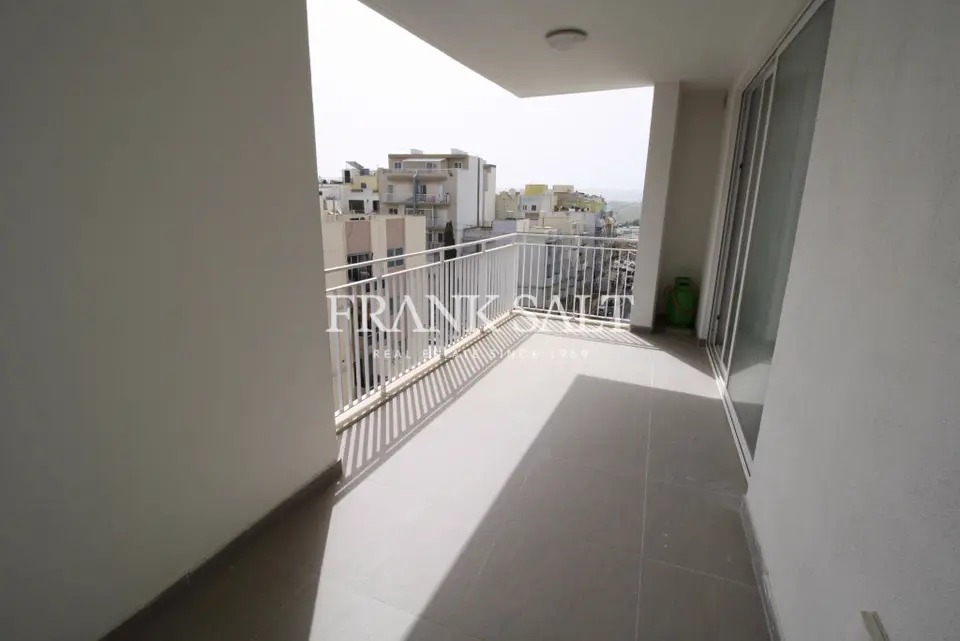 St Pauls Bay, Furnished Apartment