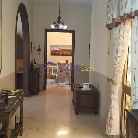 5 bedroom Terraced House to rent in Birkirkara