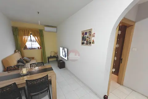 2 Bedroom Apartment For Sale in Qawra