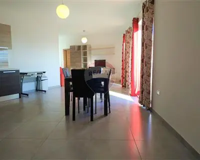 2 bedroom Penthouse to rent in San Gwann