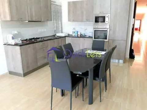 3 bedroom Apartment to rent in Marsaskala