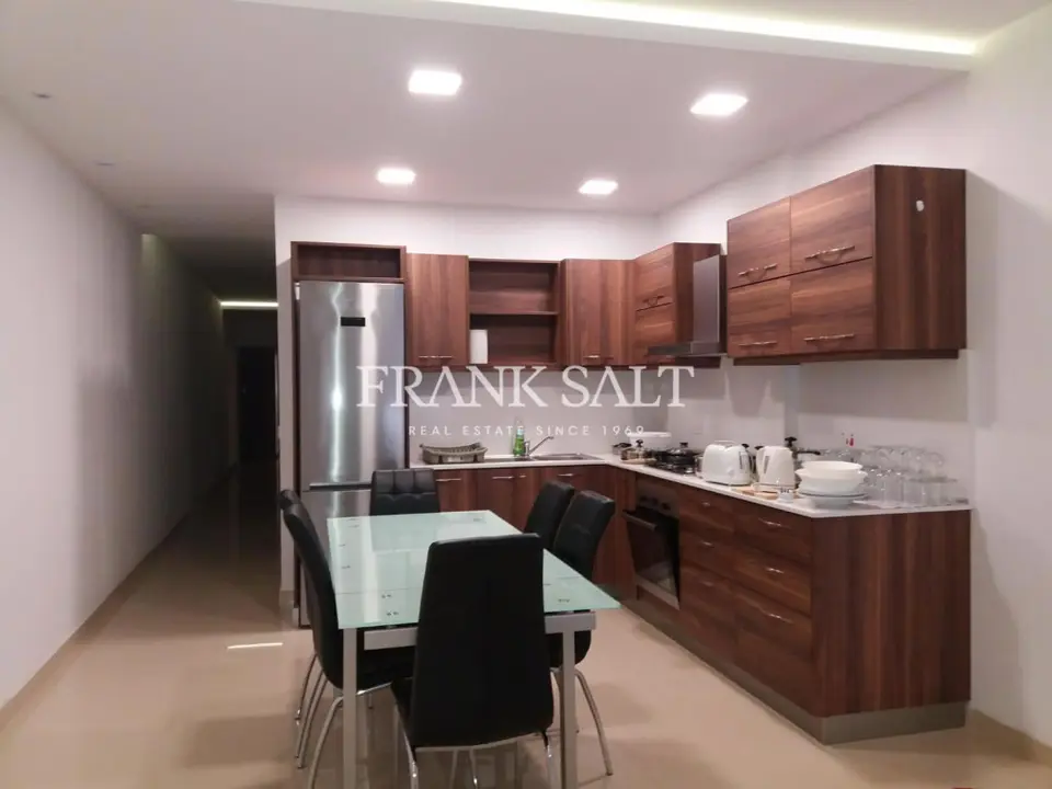 Mosta, Furnished Maisonette