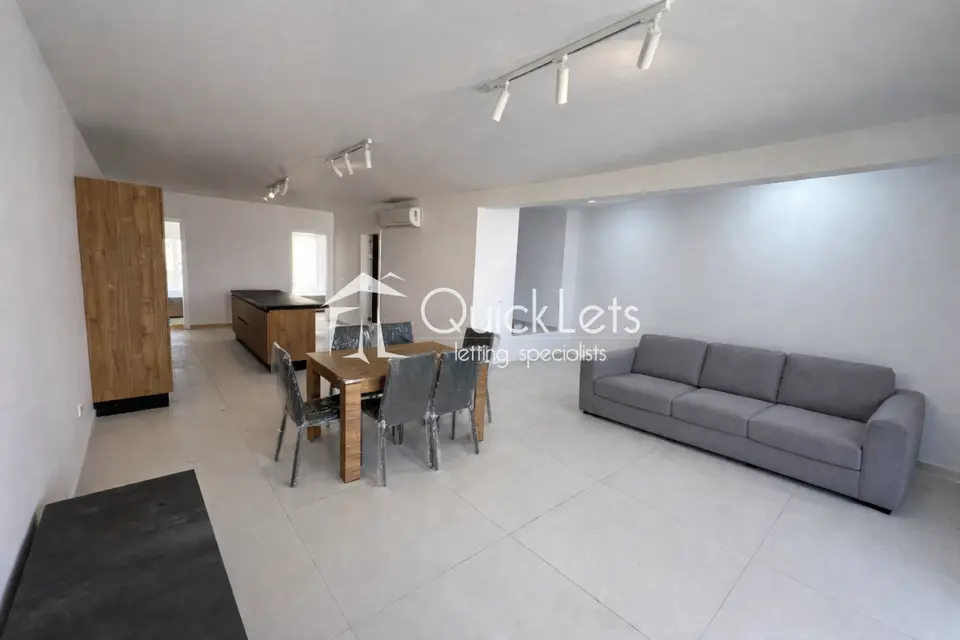 3 bedroom Apartment to rent in Mosta