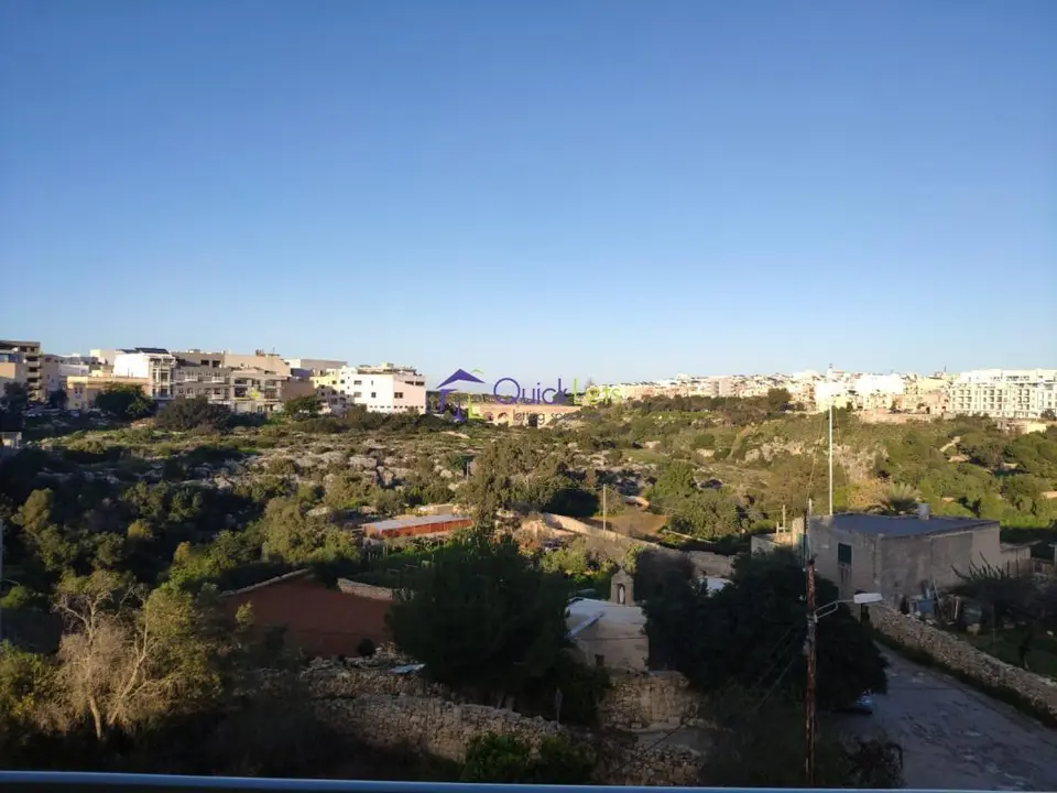 3 bedroom Apartment to rent in Mosta