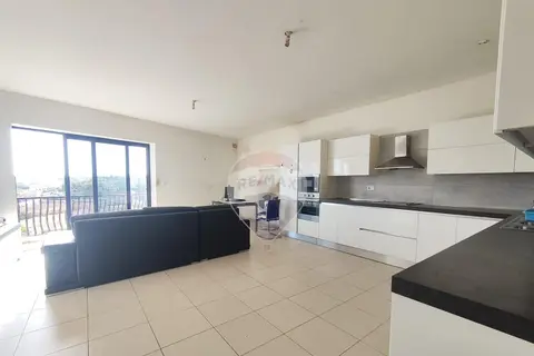 3 Bedroom Apartment For Sale in Marsascala