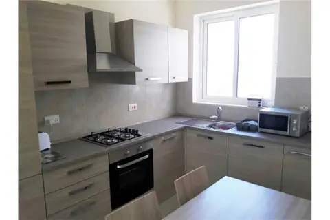 1 bedroom Penthouse to rent in Ta' l-Ibragg