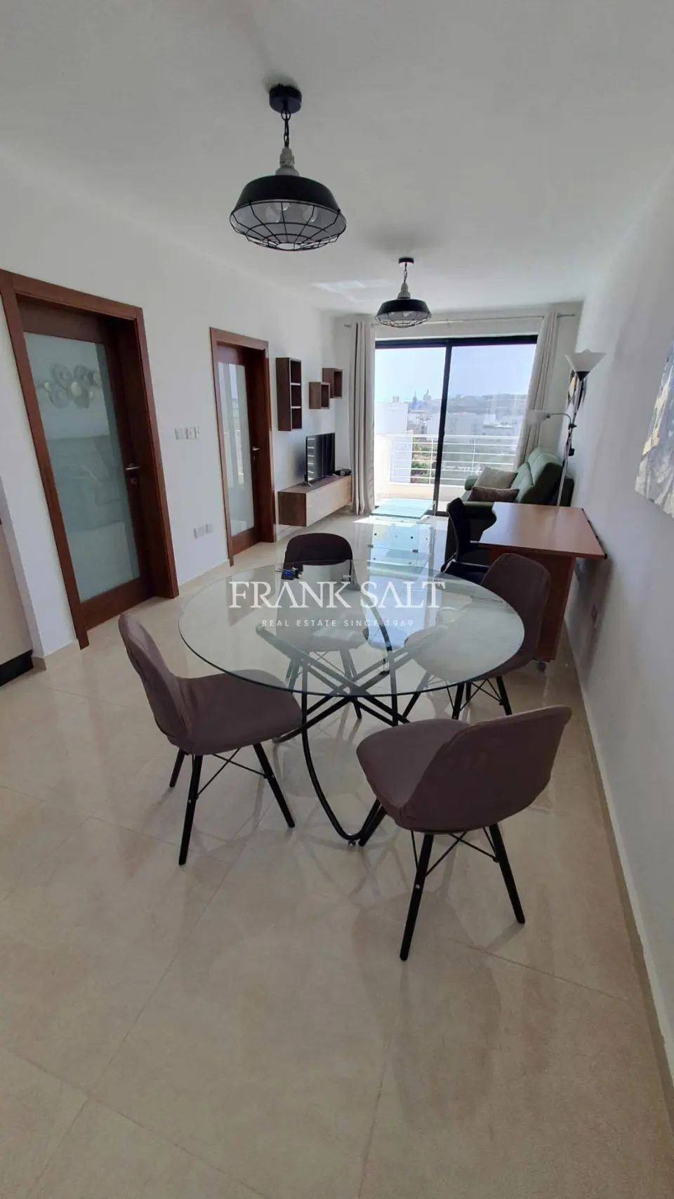 Gzira, Furnished Penthouse