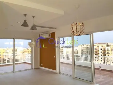 2 bedroom Penthouse to rent in Qawra