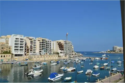 2 bedroom Apartment to rent in St Julian's