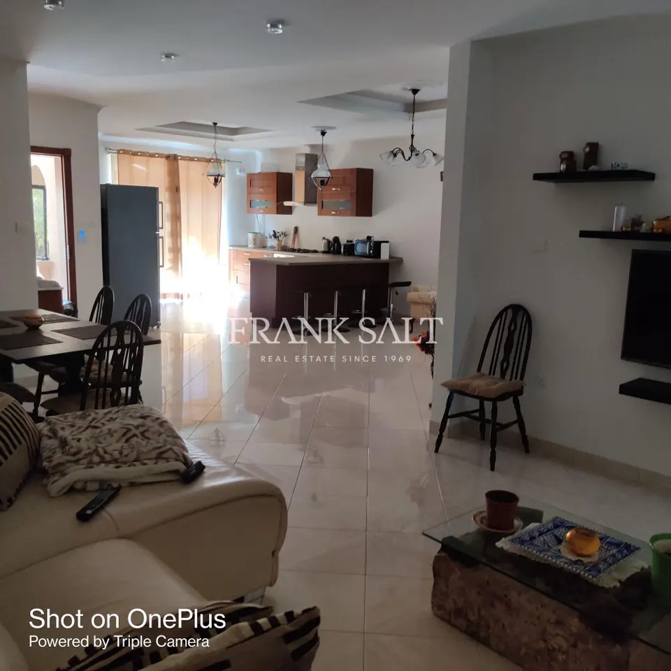 Tal-Ibrag, Furnished Maisonette