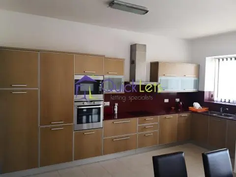 3 bedroom Apartment to rent in Qawra
