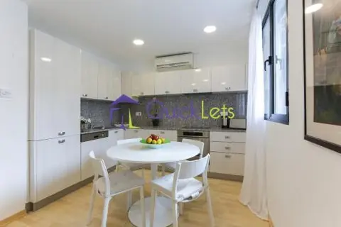 2 bedroom Apartment to rent in Sliema
