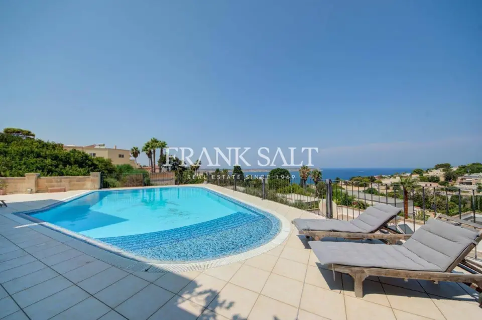 Mellieha, Detached Villa