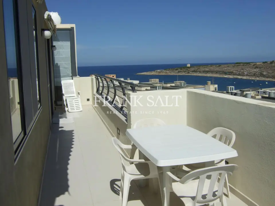 Qawra, Furnished Penthouse