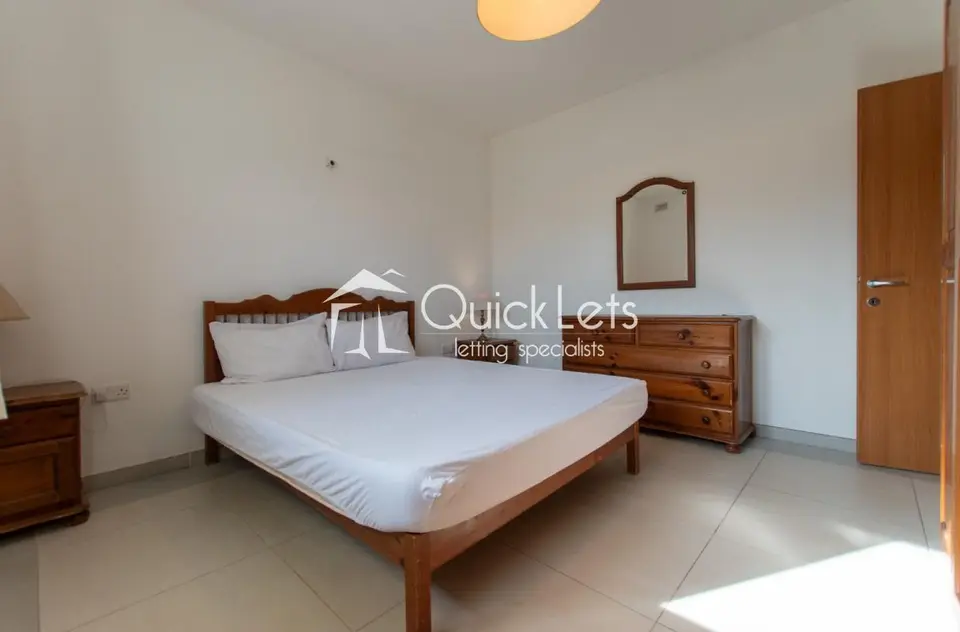 1 bedroom Penthouse to rent in Hamrun
