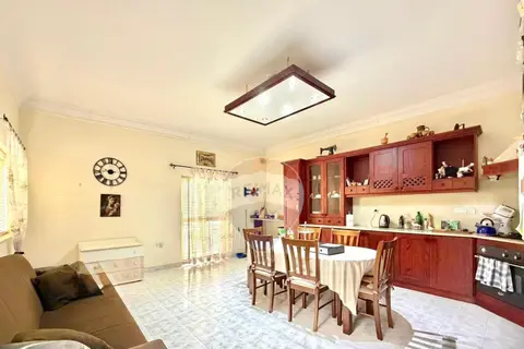 2 Bedroom Maisonette For Sale in Qormi