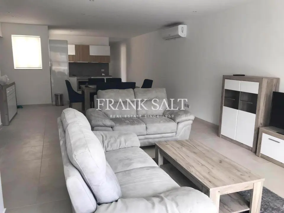 Swieqi, Furnished Apartment