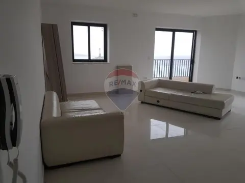 3 bedroom Apartment to rent in Qawra