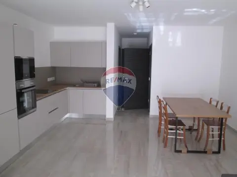 2 bedroom Apartment to rent in Ta' Xbiex