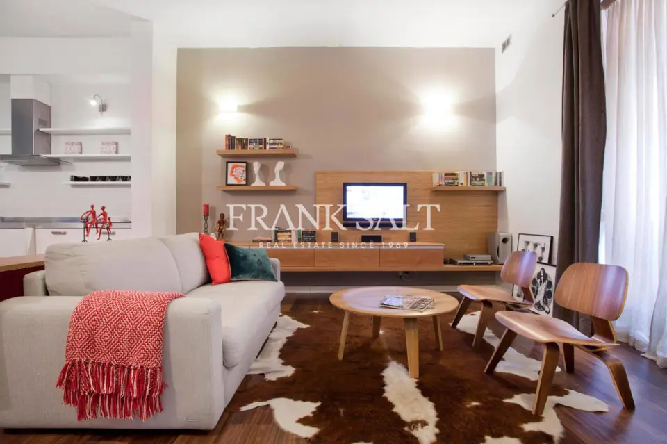 Valletta, Furnished Apartment