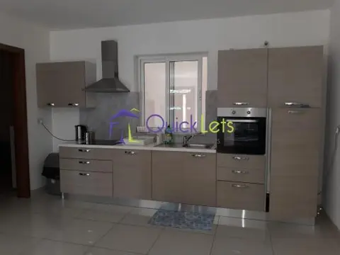3 bedroom Maisonette to rent in Marsaxlokk