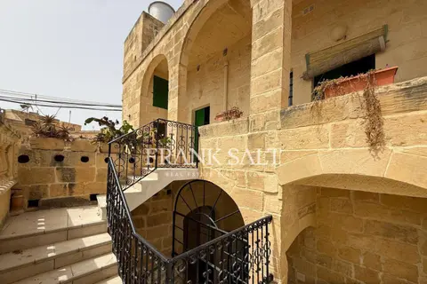 3 Bedroom Farm House For Sale in Gozo - Xewkija