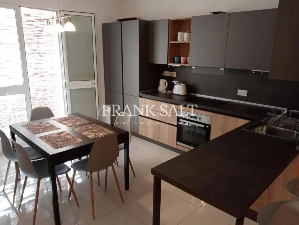 Luqa, Furnished Apartment