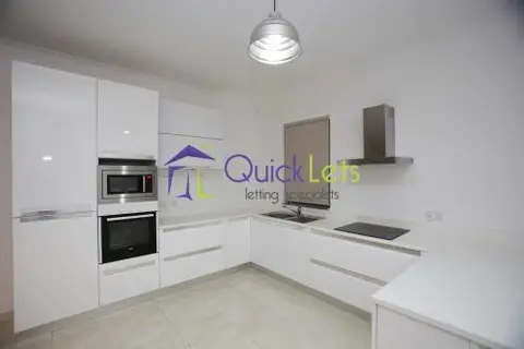 3 bedroom Apartment to rent in Sliema