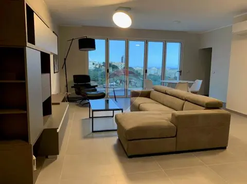 2 bedroom Apartment Duplex to rent in St Julian's