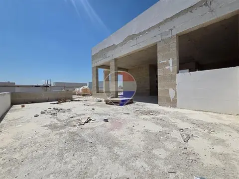 3 bedroom Penthouse for sale in Iklin