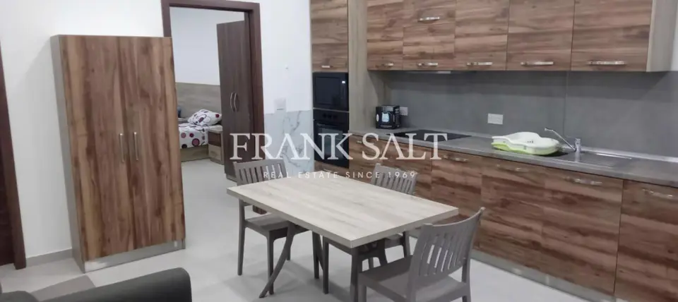 Paola, Furnished Penthouse