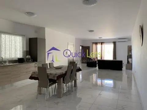 3 bedroom Apartment to rent in Marsaxlokk
