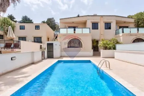 3 bedroom Villa Semi-detached to rent in Mellieha