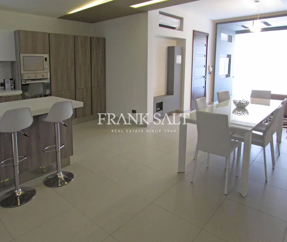 Swieqi, Furnished Apartment