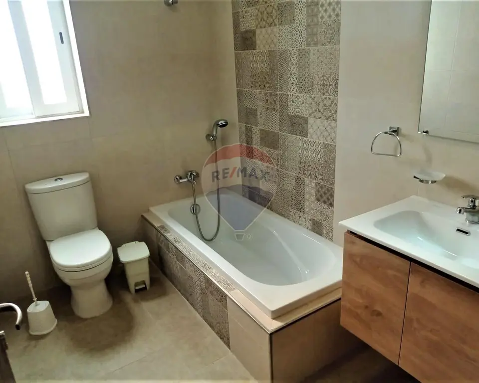2 bedroom Penthouse to rent in Naxxar