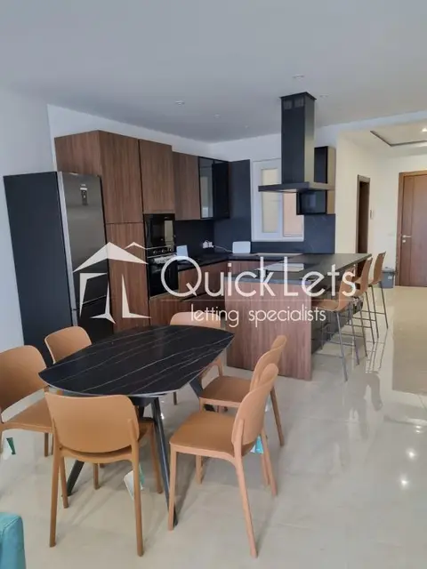 3 bedroom Apartment to rent in Marsaxlokk