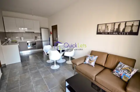 1 bedroom Apartment to rent in Gzira