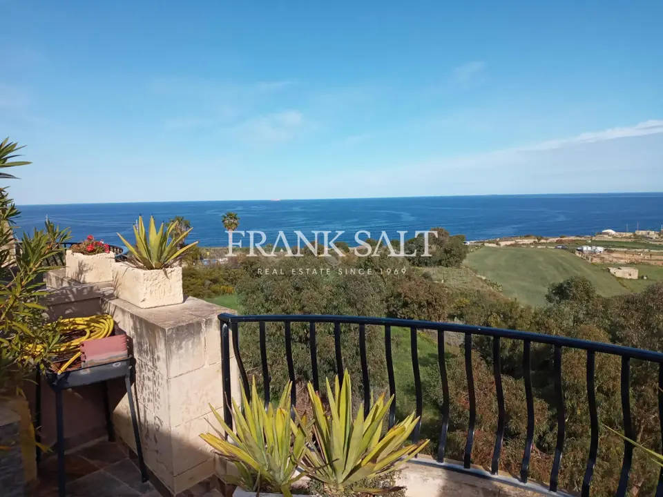 Marsascala, Furnished Apartment