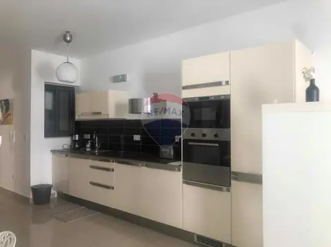2 bedroom Apartment to rent in Sliema