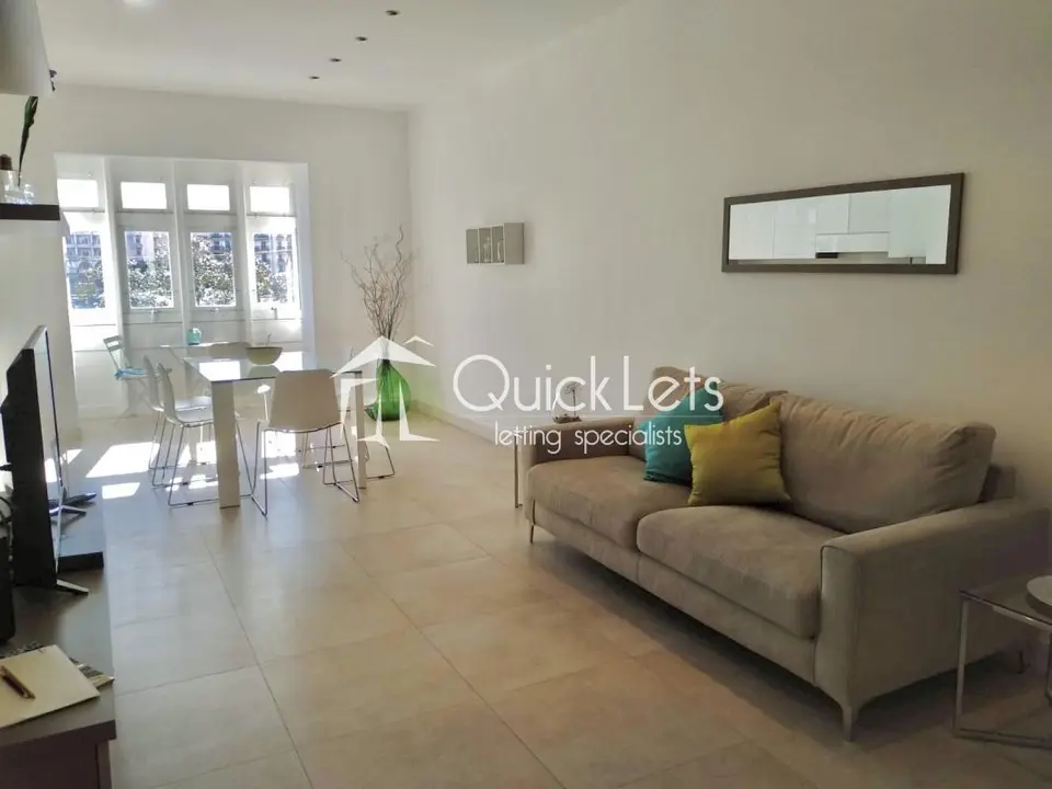 2 bedroom Apartment to rent in Ta' Xbiex