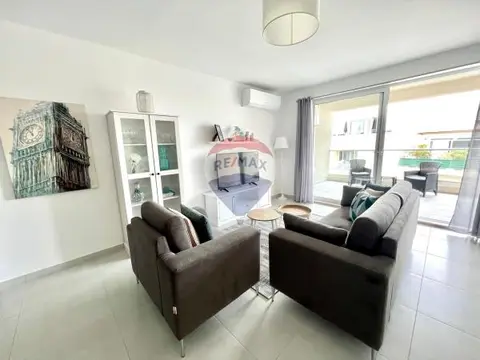 2 bedroom Apartment to rent in St Julian's