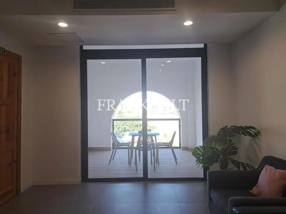 St Pauls Bay, Apartment