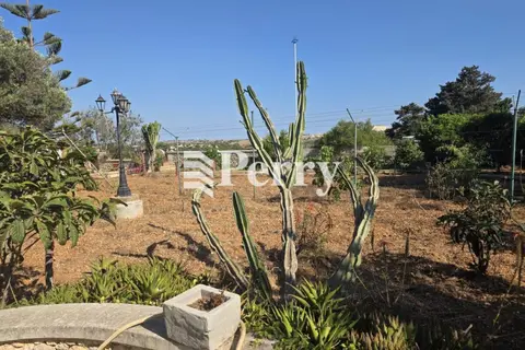 3 Bedroom House of Character For Sale in Dingli