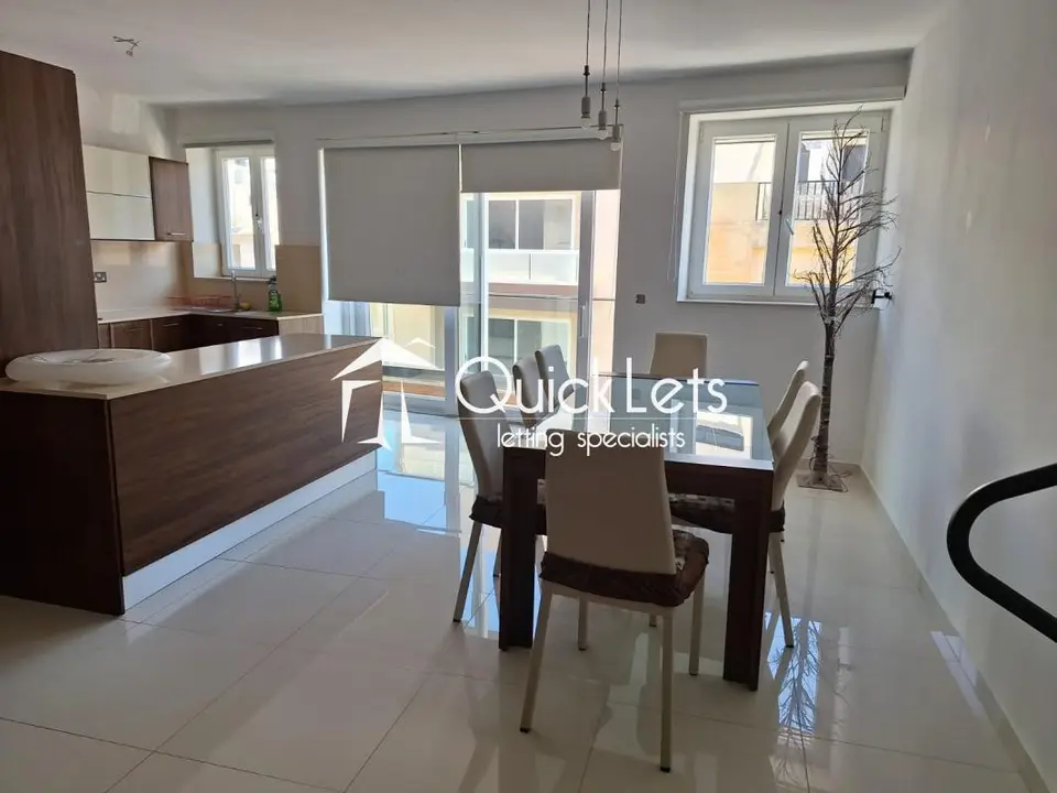 3 bedroom Apartment to rent in Marsaskala