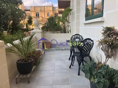 4 bedroom Terraced House to rent in Zebbug