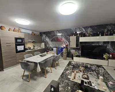 2 bedroom Maisonette for sale in Qormi
