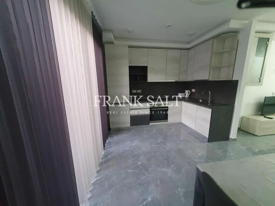 Mgarr, Finished Apartment